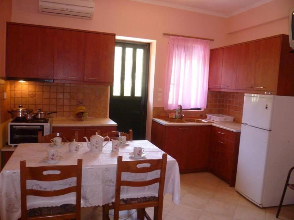 Cleopatra Rooms Nikiana Zewnętrze zdjęcie
